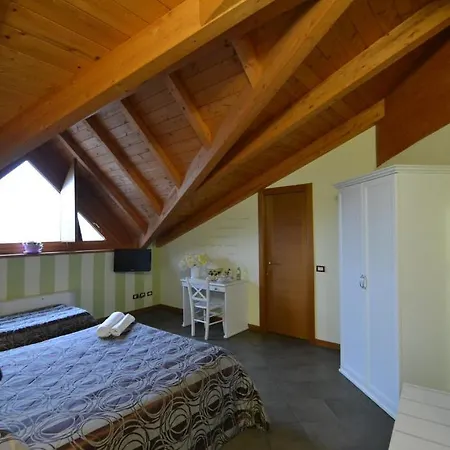 ゲストハウス Romantica 3*