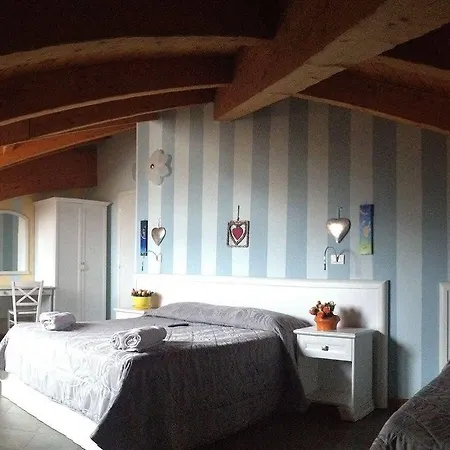 Romantica ゲストハウス 3*